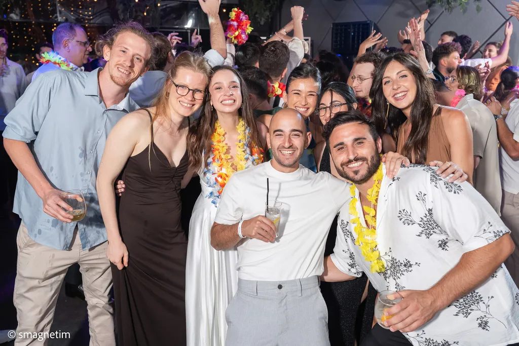 תמונת מגנט אחרי עריכת AI